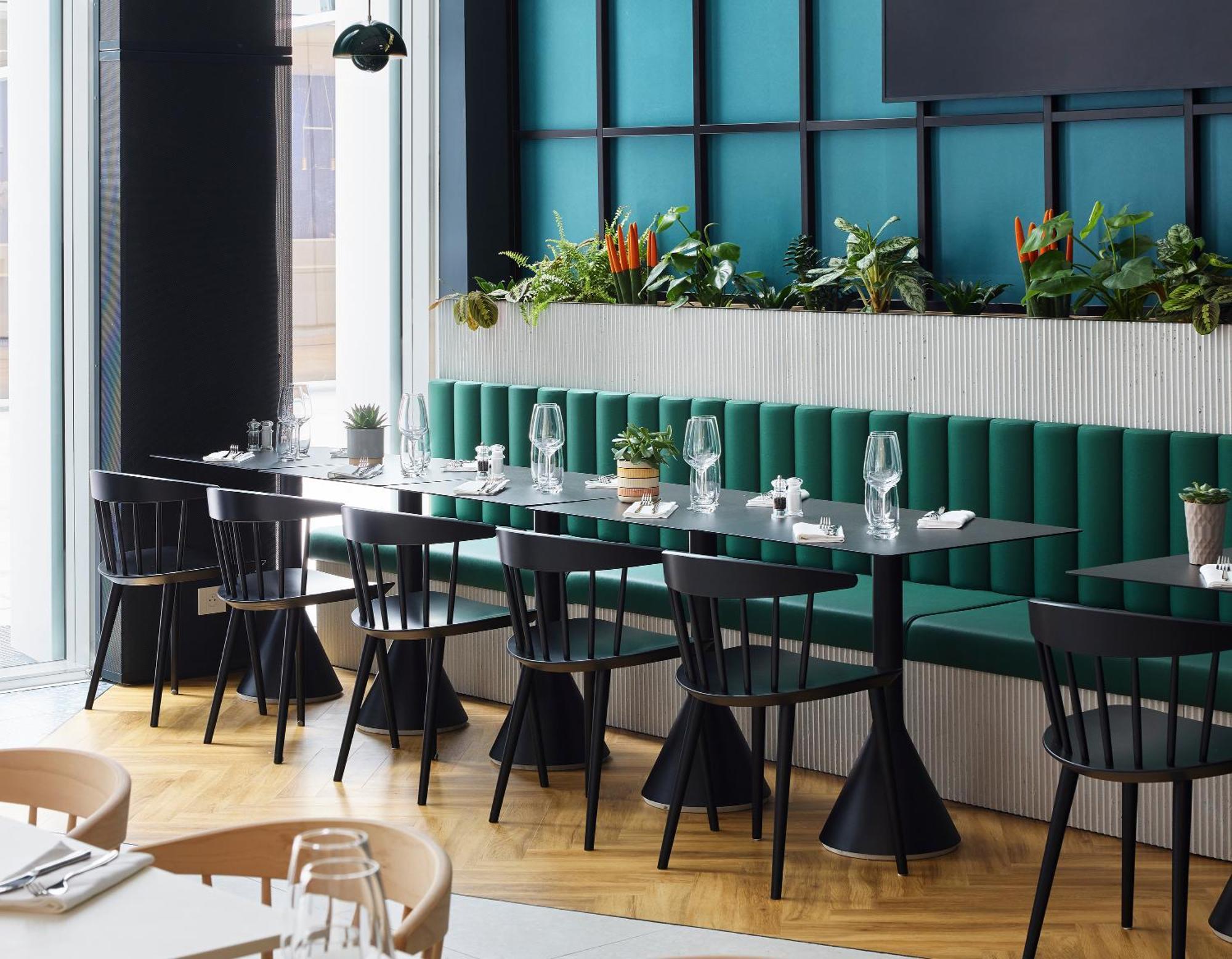 H4 Hotel Wyndham Paris Pleyel Resort Saint-Denis  Exterior photo